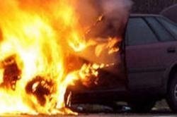Спасатели МЧС России ликвидировали пожар в частном легковом автомобиле в Осинниковском ГО